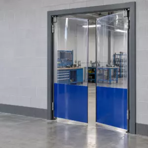 Маятниковая распашная двустворчатая эластичная дверь из ПВХ 210*200